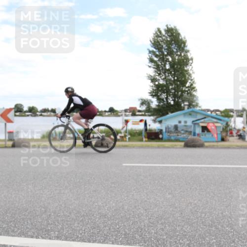 16.06.2024 - 26. Vierlanden-Triathlon Jannik Wohlers http://msf.ph/oto/6267799 16.06.2024 11:26:19 Radfahren 491, 522, 632, 633 meine-sportfotos.de