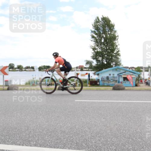 16.06.2024 - 26. Vierlanden-Triathlon Jannik Wohlers http://msf.ph/oto/6267822 16.06.2024 11:26:37 Radfahren 221, 586, 589, 592, 638 meine-sportfotos.de