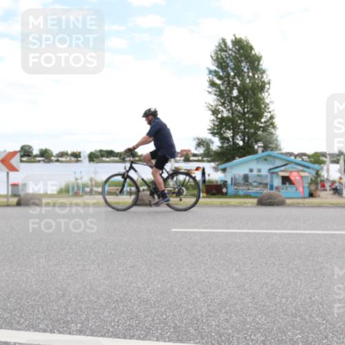 16.06.2024 - 26. Vierlanden-Triathlon Jannik Wohlers http://msf.ph/oto/6267823 16.06.2024 11:26:42 Radfahren 586, 595, 630, 644 meine-sportfotos.de