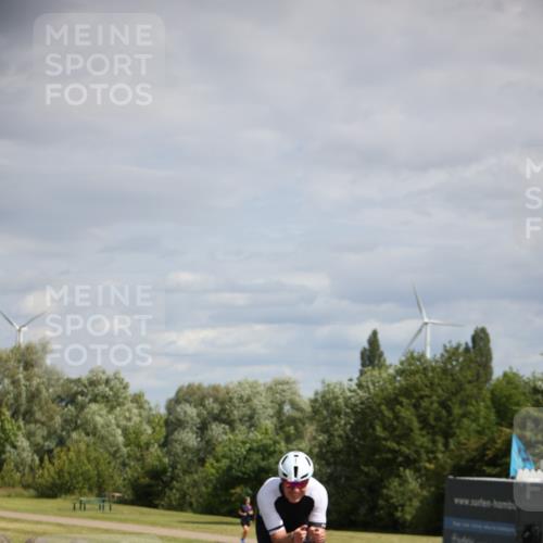 16.06.2024 - 26. Vierlanden-Triathlon Jannik Wohlers http://msf.ph/oto/6267854 16.06.2024 10:54:28 Radfahren 9, 144, 160 meine-sportfotos.de