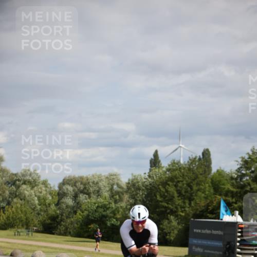 16.06.2024 - 26. Vierlanden-Triathlon Jannik Wohlers http://msf.ph/oto/6267860 16.06.2024 10:54:28 Radfahren 9, 144, 160 meine-sportfotos.de