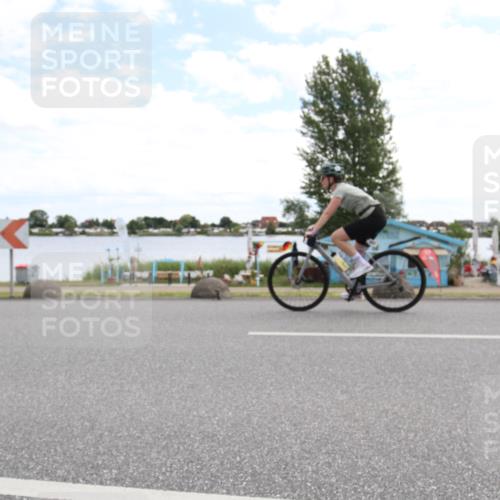 16.06.2024 - 26. Vierlanden-Triathlon Jannik Wohlers http://msf.ph/oto/6267893 16.06.2024 11:27:26 Radfahren 183, 507, 557, 597 meine-sportfotos.de