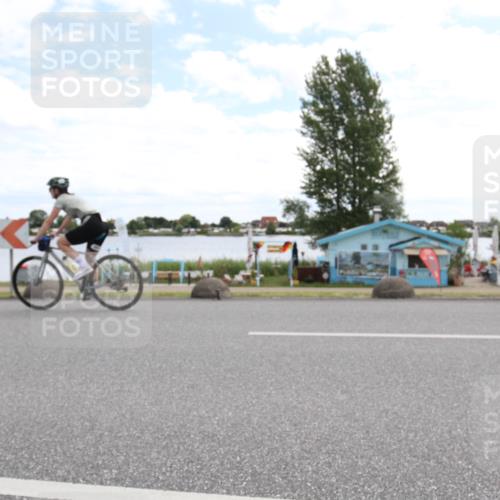 16.06.2024 - 26. Vierlanden-Triathlon Jannik Wohlers http://msf.ph/oto/6267895 16.06.2024 11:27:27 Radfahren 183, 507, 557, 597 meine-sportfotos.de