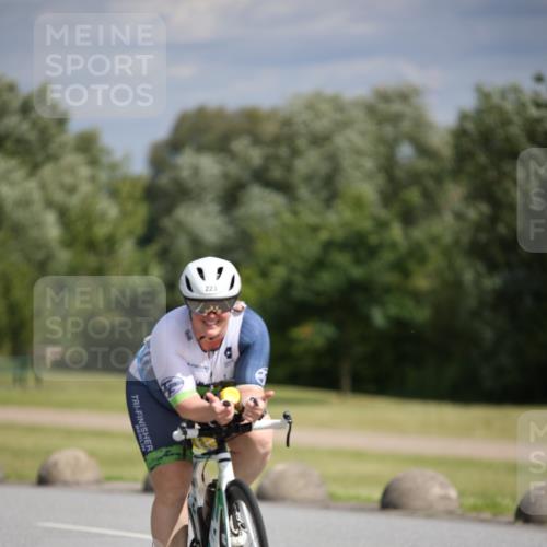 16.06.2024 - 26. Vierlanden-Triathlon Jannik Wohlers http://msf.ph/oto/6267945 16.06.2024 10:54:42 Radfahren 26, 29, 32, 35, 195, 223 meine-sportfotos.de