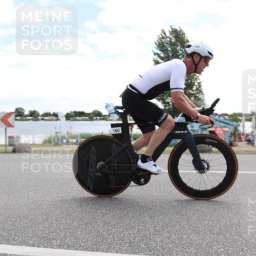16.06.2024 - 26. Vierlanden-Triathlon Jannik Wohlers http://msf.ph/oto/6268013 16.06.2024 11:28:55 Radfahren 160, 536 meine-sportfotos.de
