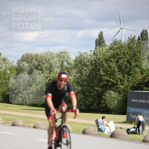 16.06.2024 - 26. Vierlanden-Triathlon Jannik Wohlers http://msf.ph/oto/6268090 16.06.2024 10:55:10 Radfahren 8 meine-sportfotos.de