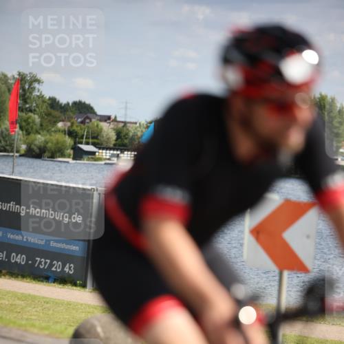 16.06.2024 - 26. Vierlanden-Triathlon Jannik Wohlers http://msf.ph/oto/6268110 16.06.2024 10:55:11 Radfahren 1, 8 meine-sportfotos.de