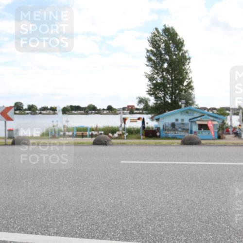 16.06.2024 - 26. Vierlanden-Triathlon Jannik Wohlers http://msf.ph/oto/6268157 16.06.2024 11:30:08 Radfahren 19, 56, 202, 205, 212, 289, 433, 527, 551, 565, 636 meine-sportfotos.de