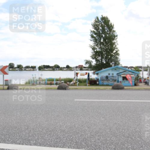 16.06.2024 - 26. Vierlanden-Triathlon Jannik Wohlers http://msf.ph/oto/6268183 16.06.2024 11:30:12 Radfahren 19, 32, 56, 205, 218, 289, 529, 551, 565, 636 meine-sportfotos.de