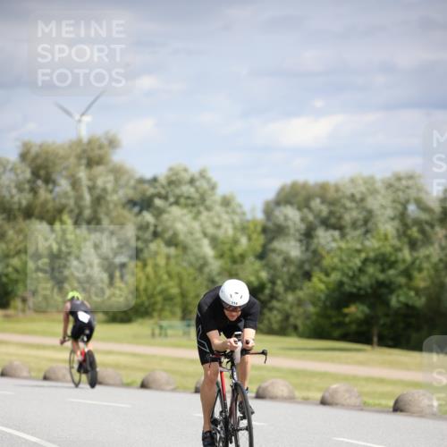 16.06.2024 - 26. Vierlanden-Triathlon Jannik Wohlers http://msf.ph/oto/6268188 16.06.2024 10:55:40 Radfahren 7, 50, 90, 114, 164, 205 meine-sportfotos.de