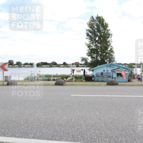 16.06.2024 - 26. Vierlanden-Triathlon Jannik Wohlers http://msf.ph/oto/6268201 16.06.2024 11:30:14 Radfahren 19, 32, 205, 218, 289, 529, 551, 636 meine-sportfotos.de