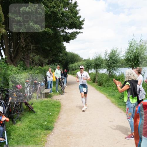 16.06.2024 - 7 Türme Triathlon MichiJ http://msf.ph/oto/6268225 16.06.2024 11:53:54 Schwimmen 133, 309, 325, 340, 385, 445, 450, 456, 498, 509, 584, 620 meine-sportfotos.de