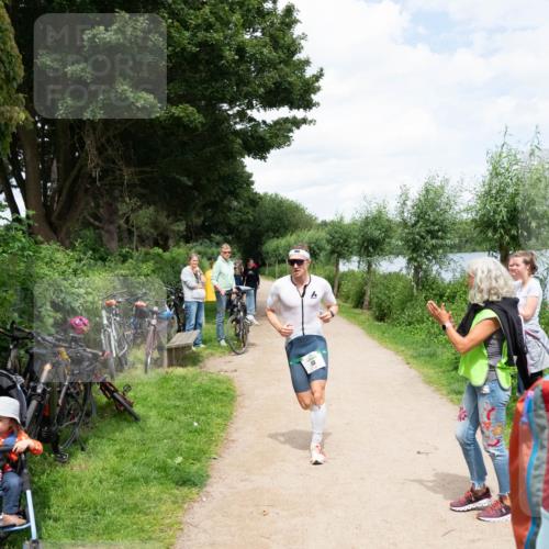 16.06.2024 - 7 Türme Triathlon MichiJ http://msf.ph/oto/6268229 16.06.2024 11:53:55 Schwimmen 133, 309, 325, 340, 385, 445, 450, 456, 498, 509, 584, 620 meine-sportfotos.de