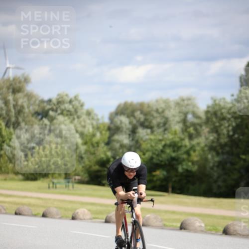 16.06.2024 - 26. Vierlanden-Triathlon Jannik Wohlers http://msf.ph/oto/6268239 16.06.2024 10:55:40 Radfahren 7, 50, 90, 114, 164, 205 meine-sportfotos.de