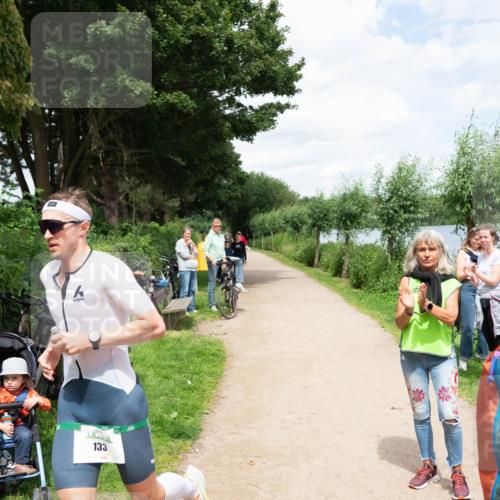 16.06.2024 - 7 Türme Triathlon MichiJ http://msf.ph/oto/6268240 16.06.2024 11:53:56 Schwimmen 133, 309, 340, 385, 445, 456, 498, 509, 584, 620 meine-sportfotos.de