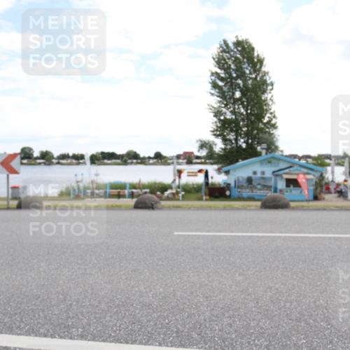 16.06.2024 - 26. Vierlanden-Triathlon Jannik Wohlers http://msf.ph/oto/6268268 16.06.2024 11:30:19 Radfahren 32, 218, 529 meine-sportfotos.de