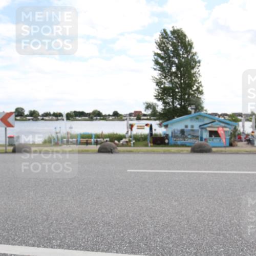 16.06.2024 - 26. Vierlanden-Triathlon Jannik Wohlers http://msf.ph/oto/6268272 16.06.2024 11:30:20 Radfahren 29, 218, 529 meine-sportfotos.de