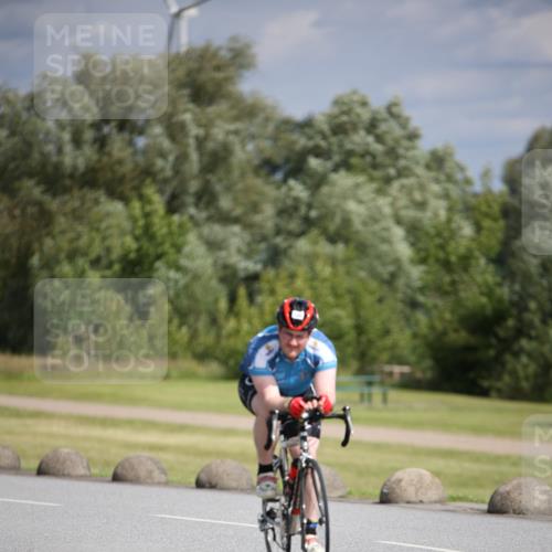 16.06.2024 - 26. Vierlanden-Triathlon Jannik Wohlers http://msf.ph/oto/6268305 16.06.2024 10:55:49 Radfahren 90, 200 meine-sportfotos.de
