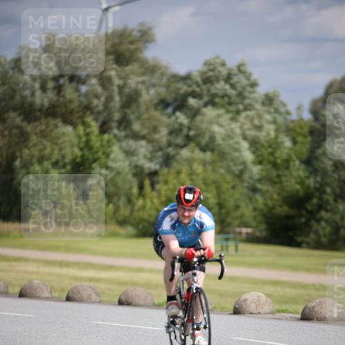 16.06.2024 - 26. Vierlanden-Triathlon Jannik Wohlers http://msf.ph/oto/6268308 16.06.2024 10:55:49 Radfahren 90, 200 meine-sportfotos.de