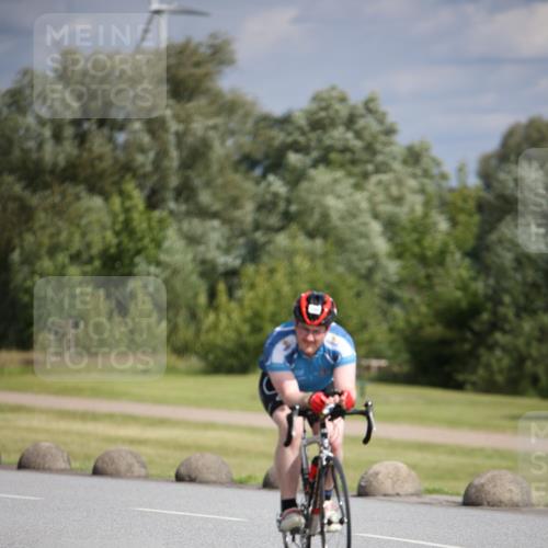 16.06.2024 - 26. Vierlanden-Triathlon Jannik Wohlers http://msf.ph/oto/6268316 16.06.2024 10:55:49 Radfahren 90, 200 meine-sportfotos.de