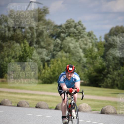 16.06.2024 - 26. Vierlanden-Triathlon Jannik Wohlers http://msf.ph/oto/6268319 16.06.2024 10:55:50 Radfahren 90, 200 meine-sportfotos.de