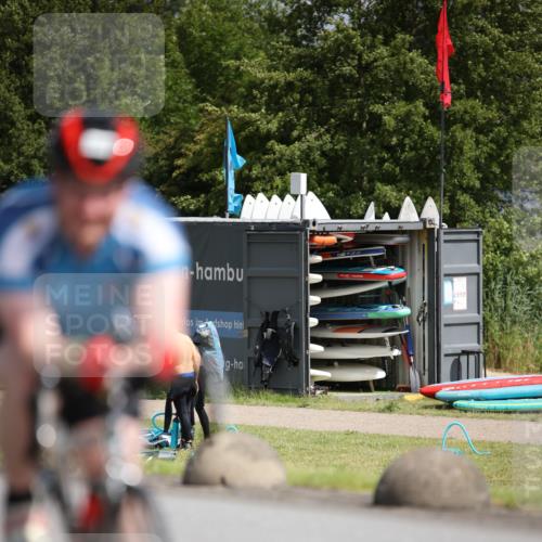16.06.2024 - 26. Vierlanden-Triathlon Jannik Wohlers http://msf.ph/oto/6268357 16.06.2024 10:55:51 Radfahren 61, 200 meine-sportfotos.de