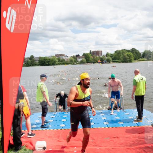 16.06.2024 - 7 Türme Triathlon MichiJ http://msf.ph/oto/6268414 16.06.2024 11:54:38 Schwimmen 310, 311, 318, 321, 342, 364, 383, 388, 394, 446, 461, 484, 490, 501, 509, 524, 528, 533, 543, 547, 585, 607, 610 meine-sportfotos.de