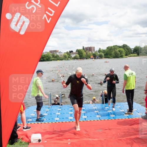 16.06.2024 - 7 Türme Triathlon MichiJ http://msf.ph/oto/6268440 16.06.2024 11:54:42 Schwimmen 310, 311, 318, 321, 342, 364, 383, 388, 394, 420, 446, 461, 484, 490, 501, 524, 528, 533, 543, 547, 585, 607, 610 meine-sportfotos.de