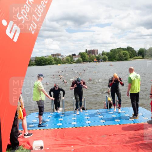 16.06.2024 - 7 Türme Triathlon MichiJ http://msf.ph/oto/6268453 16.06.2024 11:54:45 Schwimmen 310, 311, 318, 321, 342, 364, 383, 388, 394, 412, 420, 446, 461, 484, 490, 501, 524, 528, 533, 543, 547, 585, 610 meine-sportfotos.de
