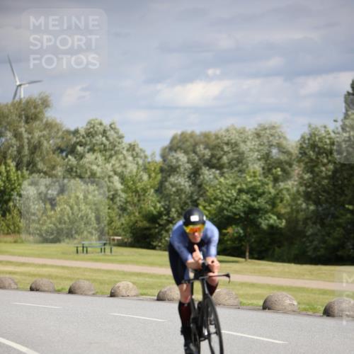 16.06.2024 - 26. Vierlanden-Triathlon Jannik Wohlers http://msf.ph/oto/6268462 16.06.2024 10:56:11 Radfahren 176 meine-sportfotos.de