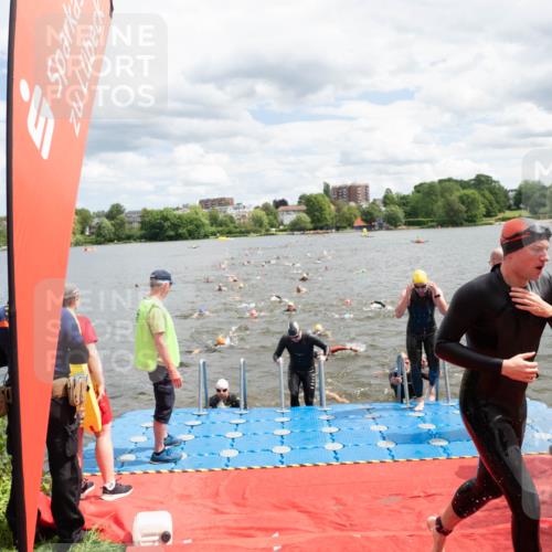 16.06.2024 - 7 Türme Triathlon MichiJ http://msf.ph/oto/6268467 16.06.2024 11:54:48 Schwimmen 310, 311, 321, 342, 364, 383, 386, 388, 394, 412, 420, 446, 461, 477, 479, 484, 490, 501, 524, 533, 543, 547, 585, 610 meine-sportfotos.de