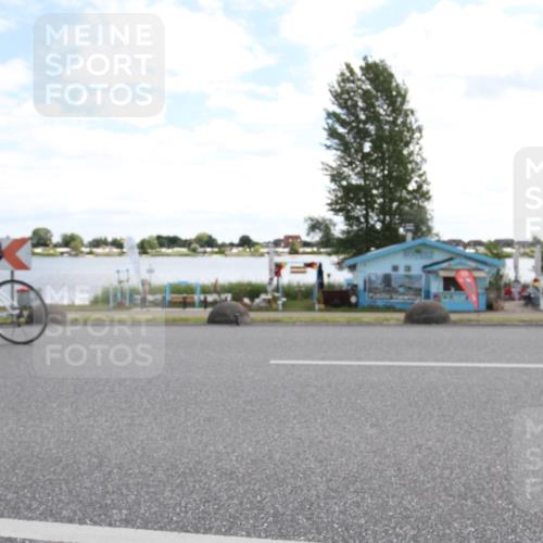 16.06.2024 - 26. Vierlanden-Triathlon Jannik Wohlers http://msf.ph/oto/6268468 16.06.2024 11:31:10 Radfahren 7, 144, 488, 518, 612 meine-sportfotos.de