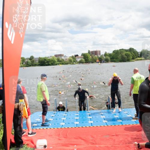 16.06.2024 - 7 Türme Triathlon MichiJ http://msf.ph/oto/6268470 16.06.2024 11:54:48 Schwimmen 310, 311, 321, 342, 364, 383, 386, 388, 394, 412, 420, 446, 461, 477, 479, 484, 490, 501, 524, 533, 543, 547, 585, 610 meine-sportfotos.de