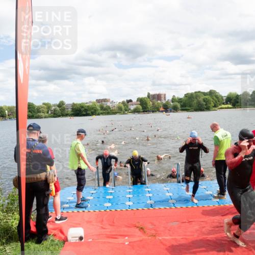 16.06.2024 - 7 Türme Triathlon MichiJ http://msf.ph/oto/6268535 16.06.2024 11:55:03 Schwimmen 311, 321, 323, 341, 364, 373, 383, 386, 388, 394, 412, 420, 446, 477, 479, 484, 490, 493, 497, 532, 543, 553, 563, 564, 585, 610 meine-sportfotos.de