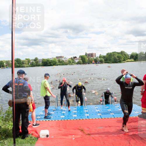 16.06.2024 - 7 Türme Triathlon MichiJ http://msf.ph/oto/6268539 16.06.2024 11:55:04 Schwimmen 311, 321, 323, 341, 364, 373, 383, 386, 388, 394, 412, 420, 446, 477, 479, 484, 490, 493, 497, 532, 543, 553, 563, 564, 585, 610 meine-sportfotos.de