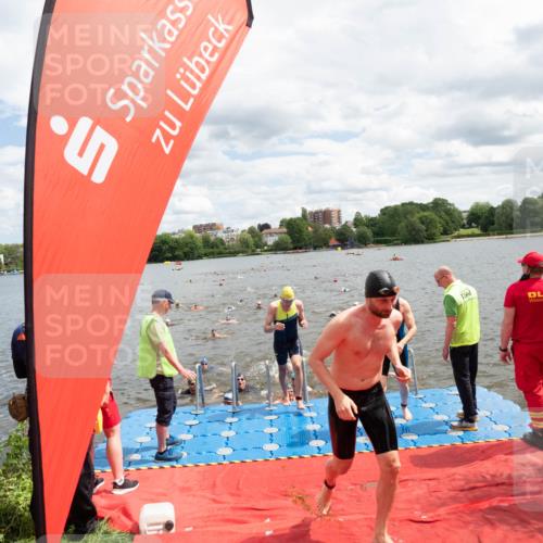 16.06.2024 - 7 Türme Triathlon MichiJ http://msf.ph/oto/6268603 16.06.2024 11:55:20 Schwimmen 311, 320, 323, 341, 353, 364, 372, 373, 384, 386, 394, 412, 420, 443, 446, 447, 477, 479, 493, 497, 506, 514, 527, 532, 553, 563, 564 meine-sportfotos.de