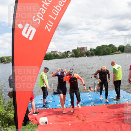 16.06.2024 - 7 Türme Triathlon MichiJ http://msf.ph/oto/6268628 16.06.2024 11:55:26 Schwimmen 320, 323, 329, 341, 353, 371, 372, 373, 384, 386, 412, 420, 430, 443, 447, 463, 477, 479, 493, 497, 506, 514, 527, 532, 551, 553, 563, 564 meine-sportfotos.de