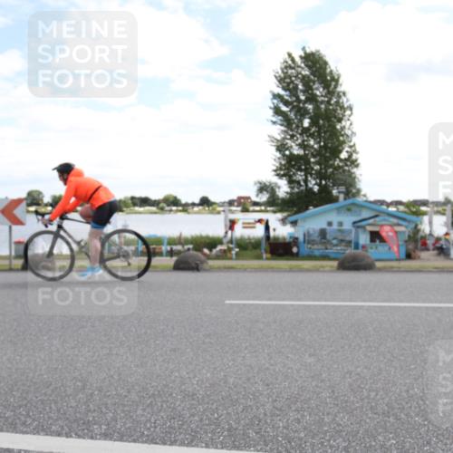 16.06.2024 - 26. Vierlanden-Triathlon Jannik Wohlers http://msf.ph/oto/6268667 16.06.2024 11:31:12 Radfahren 7, 144, 488, 518, 612 meine-sportfotos.de