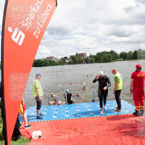 16.06.2024 - 7 Türme Triathlon MichiJ http://msf.ph/oto/6268685 16.06.2024 11:55:43 Schwimmen 320, 329, 341, 353, 371, 372, 373, 384, 396, 402, 430, 437, 443, 447, 454, 463, 497, 506, 514, 527, 551, 553, 563, 616 meine-sportfotos.de