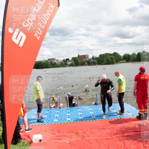 16.06.2024 - 7 Türme Triathlon MichiJ http://msf.ph/oto/6268687 16.06.2024 11:55:43 Schwimmen 320, 329, 341, 353, 371, 372, 373, 384, 396, 402, 430, 437, 443, 447, 454, 463, 497, 506, 514, 527, 551, 553, 563, 616 meine-sportfotos.de