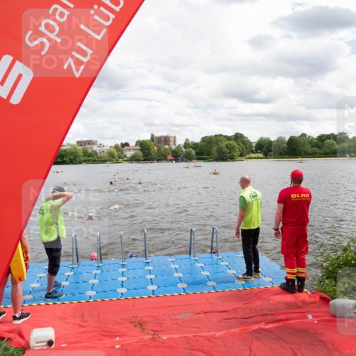 16.06.2024 - 7 Türme Triathlon MichiJ http://msf.ph/oto/6268782 16.06.2024 11:56:10 Schwimmen 329, 371, 396, 402, 413, 430, 437, 454, 485, 495, 551, 599, 616 meine-sportfotos.de
