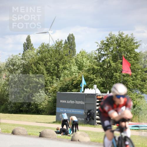 16.06.2024 - 26. Vierlanden-Triathlon Jannik Wohlers http://msf.ph/oto/6268822 16.06.2024 10:56:32 Radfahren 13, 40, 113, 129, 147 meine-sportfotos.de