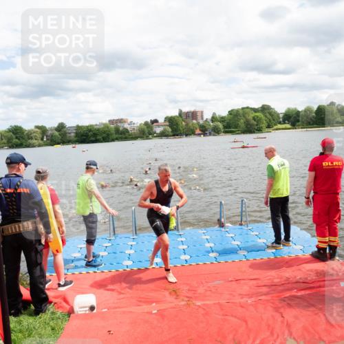 16.06.2024 - 7 Türme Triathlon MichiJ http://msf.ph/oto/6268835 16.06.2024 11:56:28 Schwimmen 374, 382, 391, 404, 410, 413, 481, 485, 495, 523, 535, 548, 575, 594, 599, 616 meine-sportfotos.de