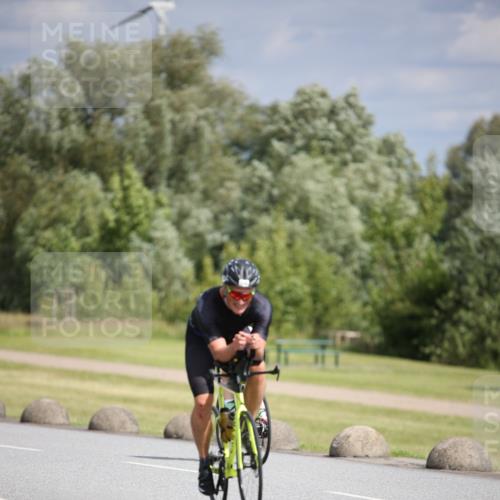 16.06.2024 - 26. Vierlanden-Triathlon Jannik Wohlers http://msf.ph/oto/6268949 16.06.2024 10:56:41 Radfahren 133, 145, 197, 198, 212 meine-sportfotos.de