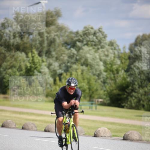 16.06.2024 - 26. Vierlanden-Triathlon Jannik Wohlers http://msf.ph/oto/6268952 16.06.2024 10:56:41 Radfahren 133, 145, 197, 198, 212 meine-sportfotos.de