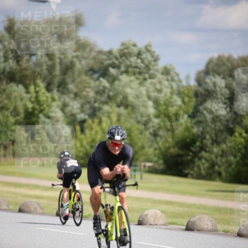 16.06.2024 - 26. Vierlanden-Triathlon Jannik Wohlers http://msf.ph/oto/6268960 16.06.2024 10:56:41 Radfahren 133, 145, 197, 198, 212 meine-sportfotos.de