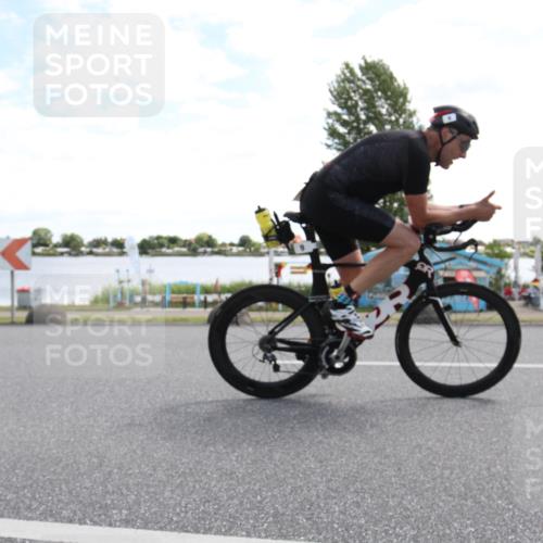 16.06.2024 - 26. Vierlanden-Triathlon Jannik Wohlers http://msf.ph/oto/6268984 16.06.2024 11:31:48 Radfahren 1, 9, 444, 495 meine-sportfotos.de