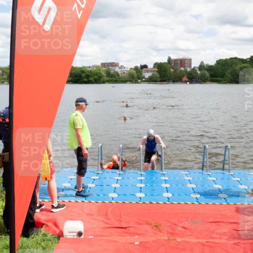 16.06.2024 - 7 Türme Triathlon MichiJ http://msf.ph/oto/6269022 16.06.2024 11:57:10 Schwimmen 317, 344, 410, 475, 523, 535, 541, 548, 560, 575 meine-sportfotos.de
