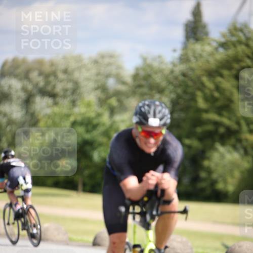 16.06.2024 - 26. Vierlanden-Triathlon Jannik Wohlers http://msf.ph/oto/6269042 16.06.2024 10:56:42 Radfahren 133, 145, 197, 198, 212 meine-sportfotos.de