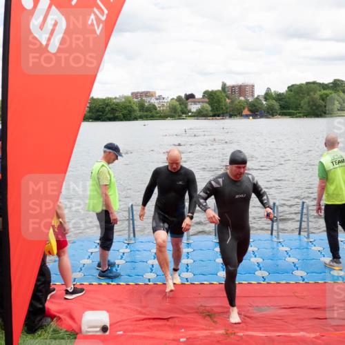 16.06.2024 - 7 Türme Triathlon MichiJ http://msf.ph/oto/6269065 16.06.2024 11:57:23 Schwimmen 317, 344, 407, 475, 549, 560 meine-sportfotos.de